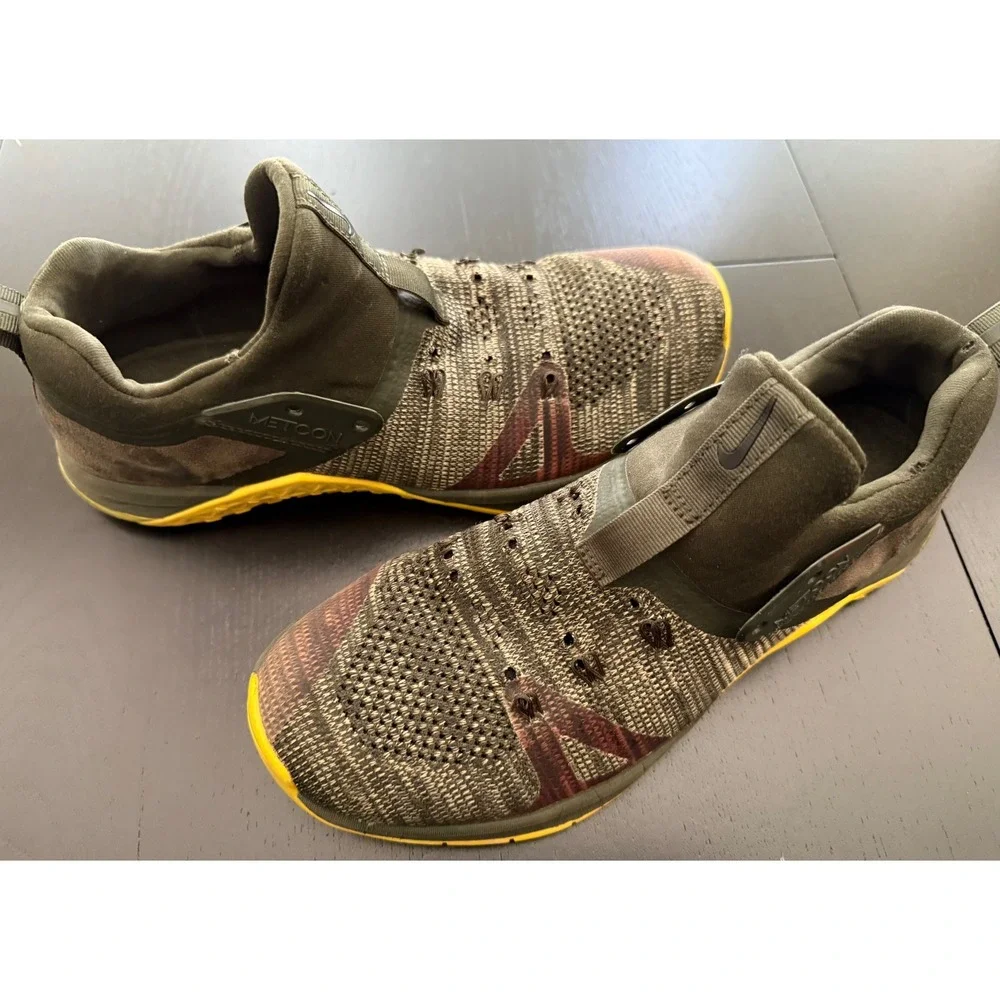 Nike Metcon Flyknit 3 Shoes Mens 9.5 Sequoia/Bright‎ Citron Trainers Sneakers